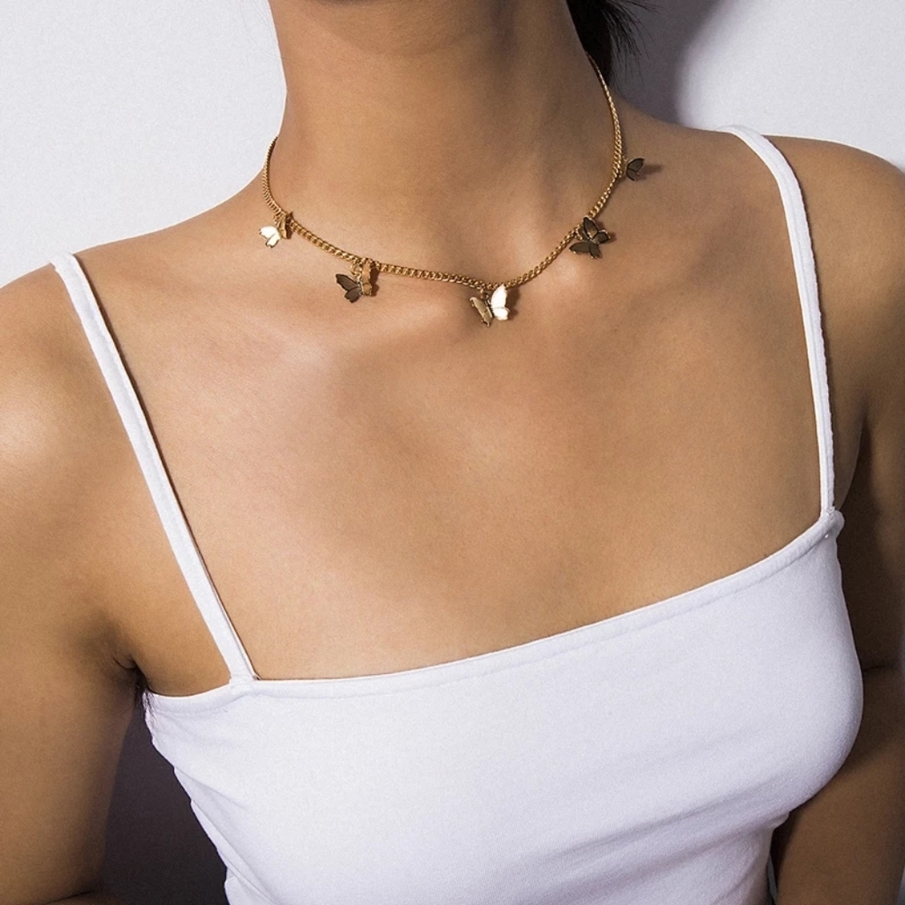 🍒 Butterfly Choker 🦋 - Picture 2 of 9